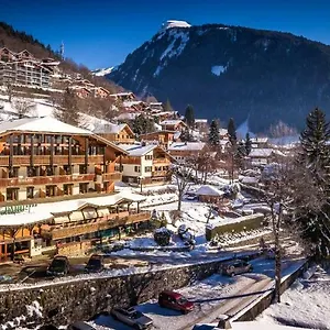 & Le Dahu Hotel